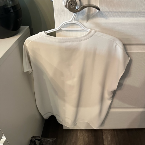 H&M white blouse barely worn size large - Picture 2 of 2